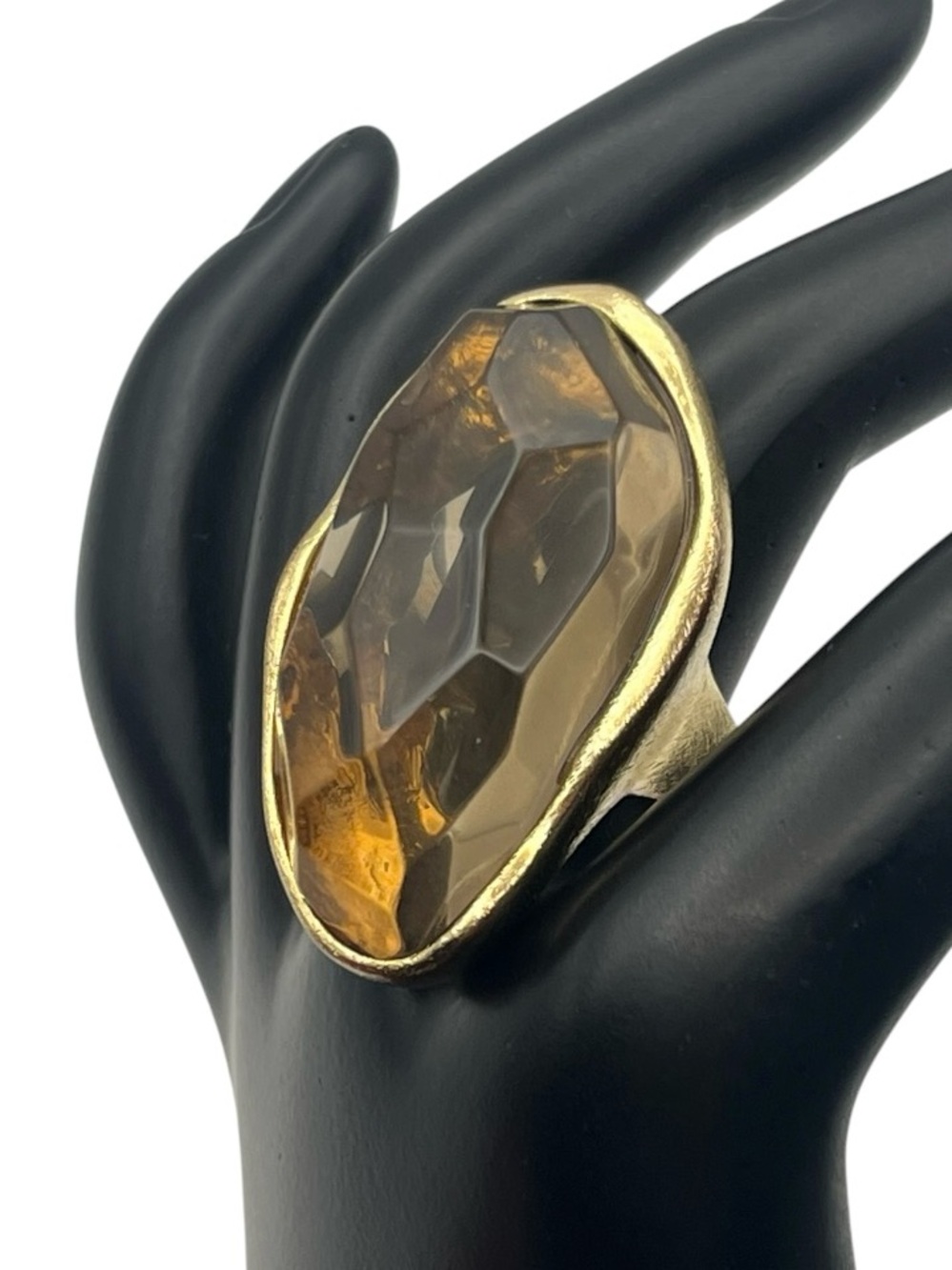 Brushed gold tone oversized faceted faux stone organic bezel set ring size 7.5